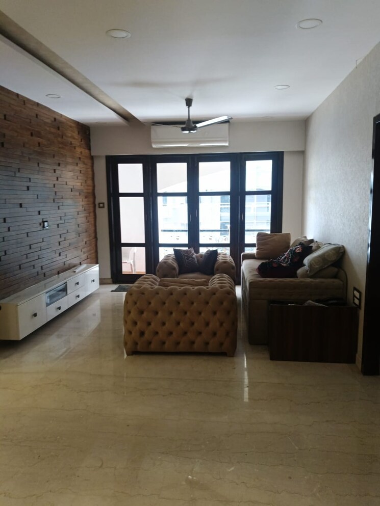 Bedroom, embassy-palace 3 Bedroom 2150 Sq.Ft. Apartment In Cunningham Road Bangalore 9114546