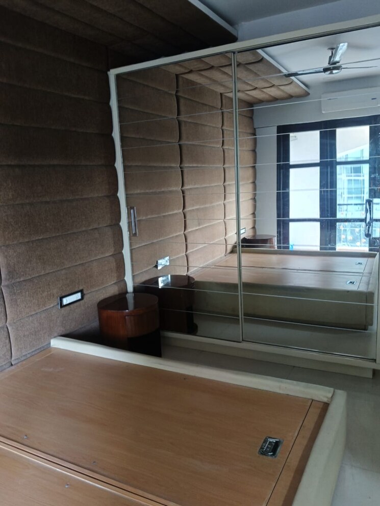 Living Room, embassy-palace 3 Bedroom 2150 Sq.Ft. Apartment In Cunningham Road Bangalore 9114546