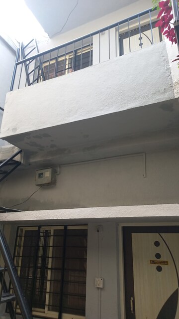 1 RK Independent House – Exterior View View at Rajendra Apartment, Dhankawadi - for Rent