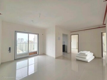 2 BHK Apartment For Rent in Ashar Axis, Majiwada