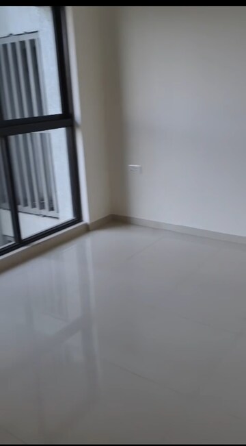 Bedroom in 2 BHK Apartment at Lodha Woods, Kandivali East – for Rent