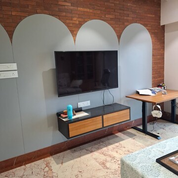 Furnished Amenities in 4 BHK Apartment at Raj Grandeur, Bsnl Colony – for Rent