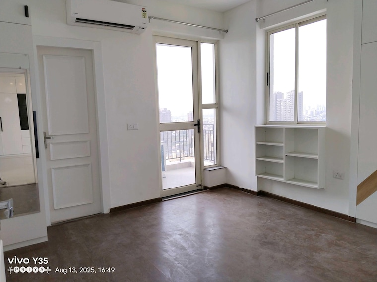 Room, imperia-esfera 3 Bedroom 2053 Sq.Ft. Apartment In Sector 37c Gurgaon 9114606