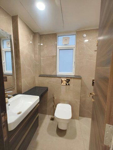 Bathroom in 3 BHK Apartment at Smart World Orchard, Sector 61 – for Rent