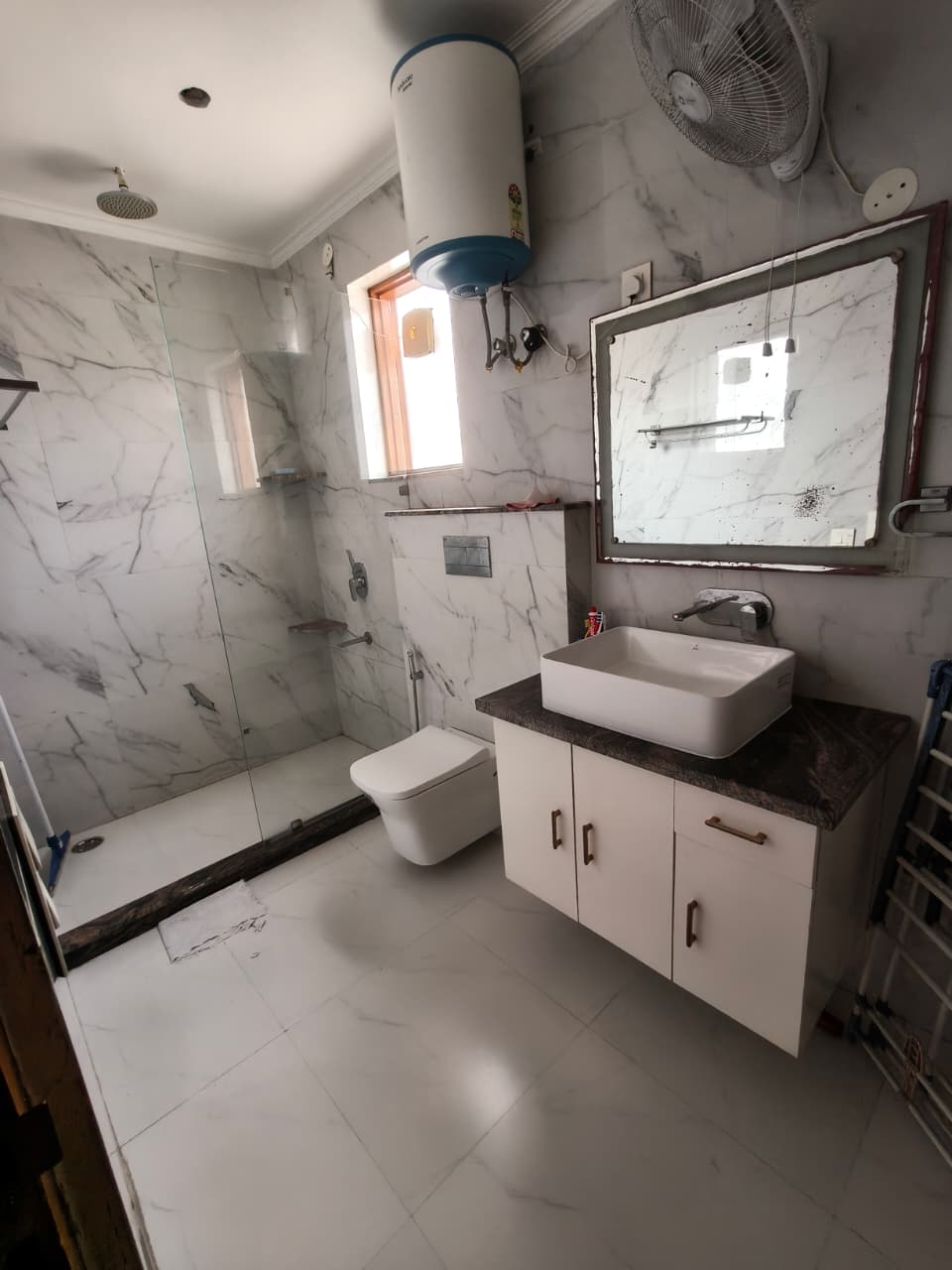 3 BHK Builder Floor For Rent in Sector 5