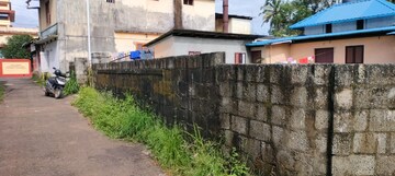 Balcony in  Plot at Viyyur – for Sale