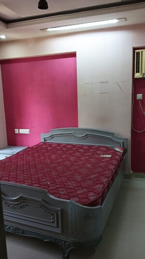 Bedroom in 3 BHK Apartment at Mahaveer Jeevan Deep, Kandivali West – for Sale