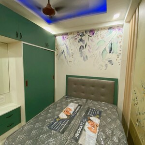 Room in 1 BHK Builder Floor at Vasundhara Sector 1 – for Sale