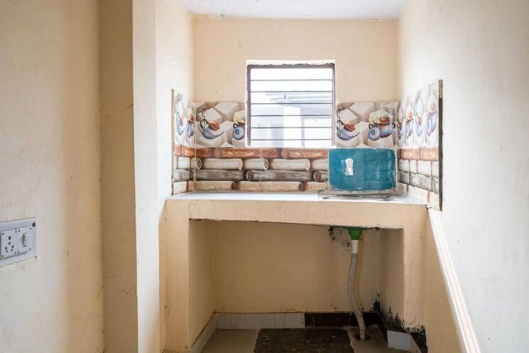 Kitchen, saket 1 RK 500 Sq.Ft. Builder Floor In Saket Delhi 9114746