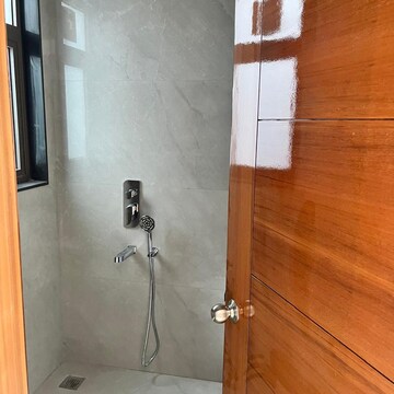 Bathroom in 4 BHK Apartment at Ansal API Versalia, Sector 67a – for Rent