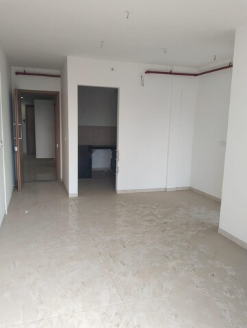 Room in 2 BHK Apartment at Godrej Urban Park, Chandivali – for Rent