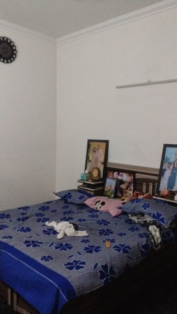 Bedroom in 2 BHK Builder Floor at RBC II, Sushant Lok I – for Rent
