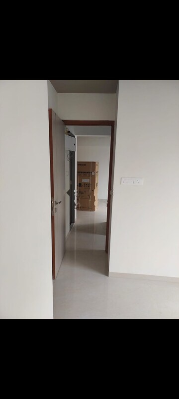 Room in 1 BHK Apartment at Gurukrupa Param, Vikhroli East – for Rent