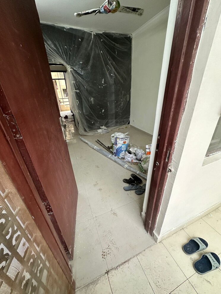 Room, vasant kunj 2 Bedroom 1100 Sq.Ft. Apartment In Vasant Kunj Delhi 9114813