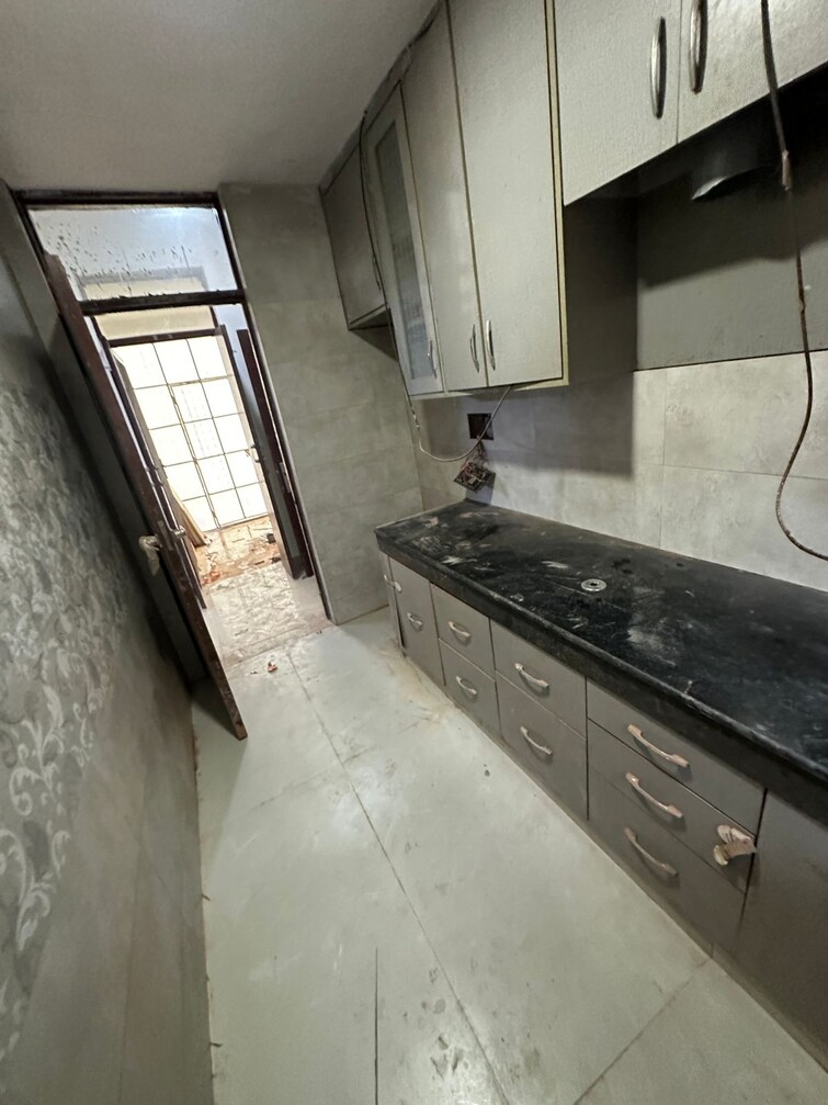 Cover Image, vasant kunj 2 Bedroom 1100 Sq.Ft. Apartment In Vasant Kunj Delhi 9114813