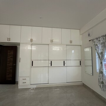 Room in 4 BHK Builder Floor at Hoskote – for Rent