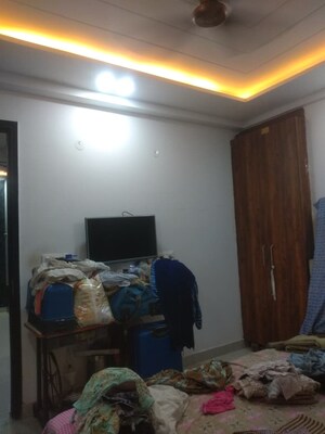 Room in 3 BHK Builder Floor at Chattarpur – for Sale