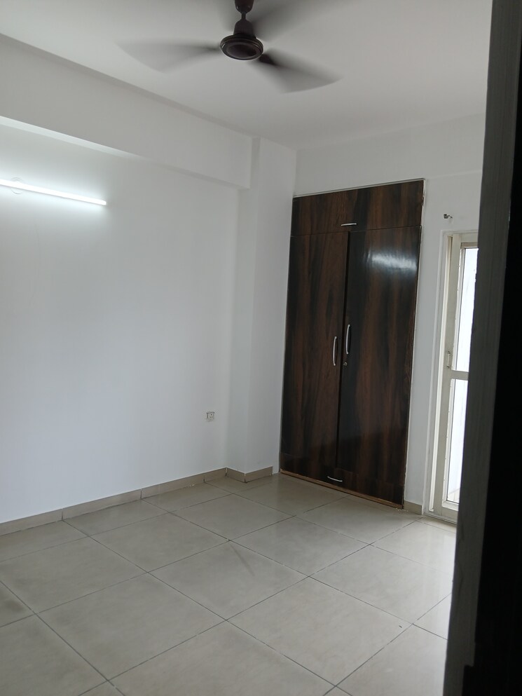 Room, homes-121 3 Bedroom 1545 Sq.Ft. Apartment In Sector 121 Noida 9114852
