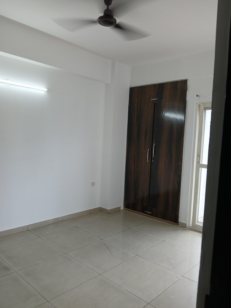 Room, homes-121 3 Bedroom 1545 Sq.Ft. Apartment In Sector 121 Noida 9114852