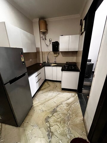 Team Area in 1 BHK Builder Floor at Saket – for Rent