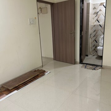Room in 1 BHK Apartment at Omkar CHS Ghatkopar, Tps Colony – for Rent