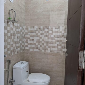 Bathroom in 3 BHK Builder Floor at Sector 57 – for Rent