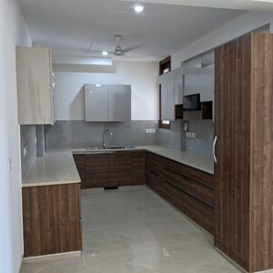 Kitchen in 3 BHK Builder Floor at Sector 57 – for Rent