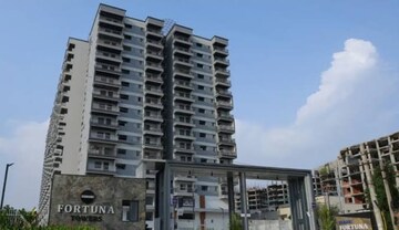 3 BHK Apartment For Rent in Subishi Fortuna Towers, Mokila