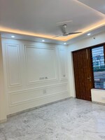 3 BHK 2200 Sq.Ft. Builder Floor in Royal Homez