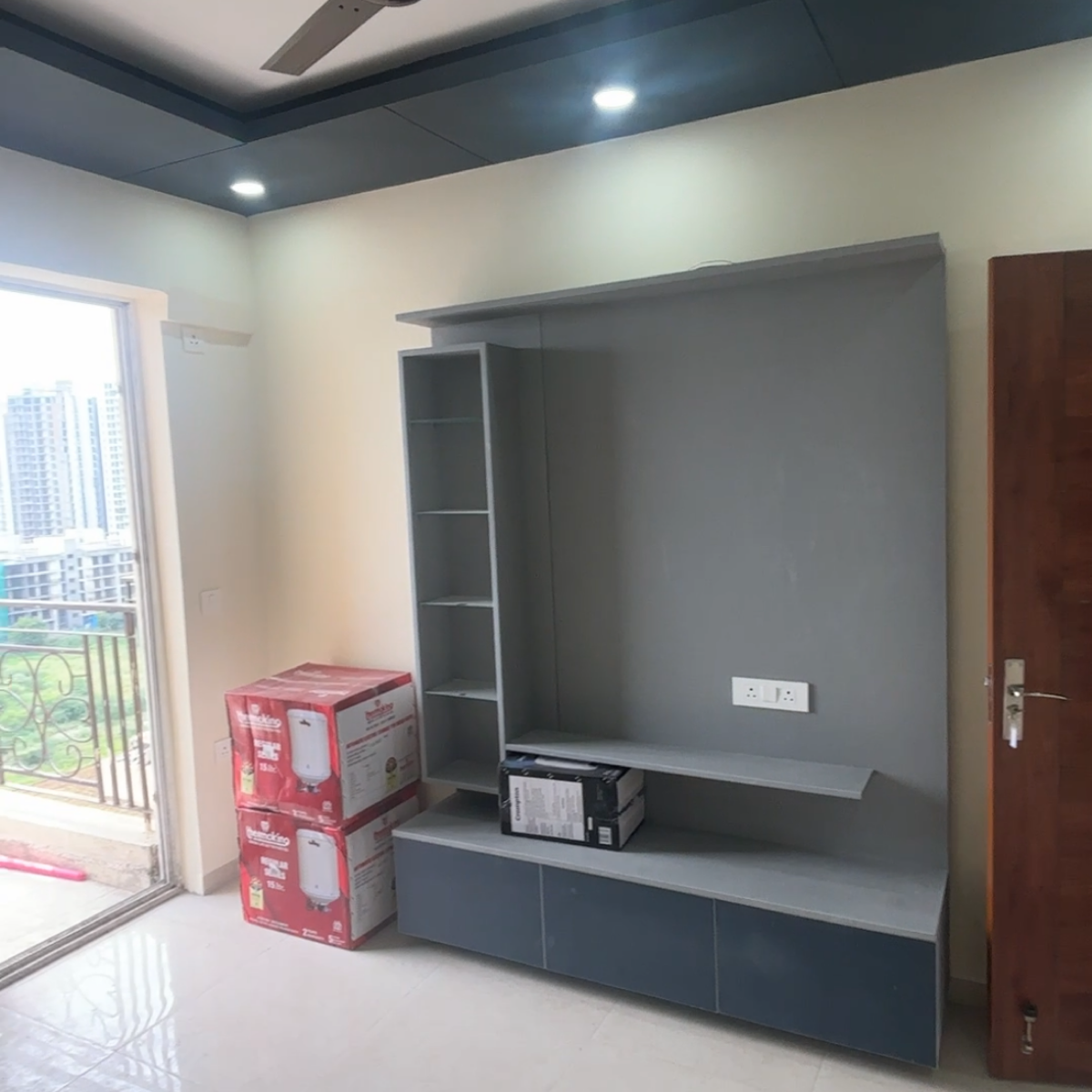 2.5 BHK + Study Room Apartment For Sale in Signature The Millennia 2