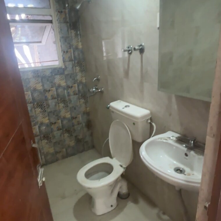 Bathroom, signature-the-millennia-2 2.5 Bedroom 645 Sq.Ft. Apartment In Garoli Kalan Gurgaon 9114908