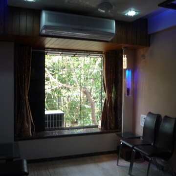 Room in 1 BHK Apartment at Sorrel Apartment, Naidu Colony – for Rent