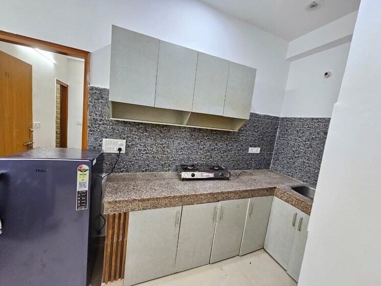 Kitchen, saket 2 Bedroom 900 Sq.Ft. Builder Floor In Saket Delhi 9114918