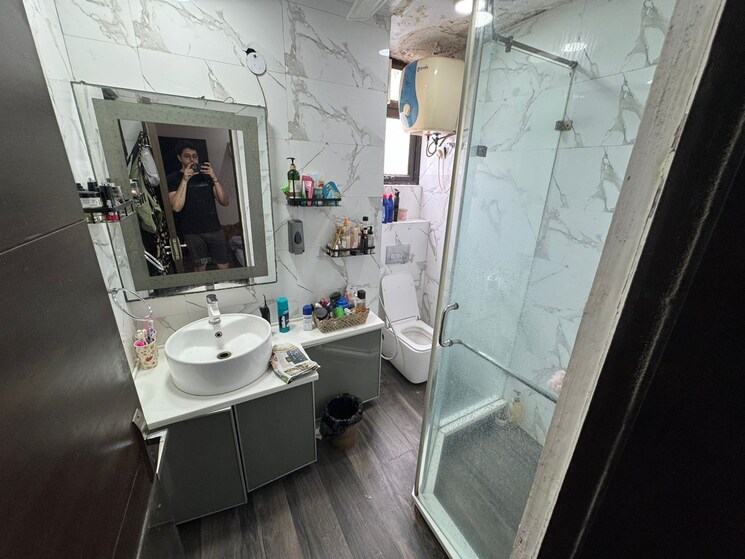 Master Bedroom, ocs-apartments 3.5 Bedroom 1450 Sq.Ft. Apartment In Mayur Vihar 1 Delhi 9114929