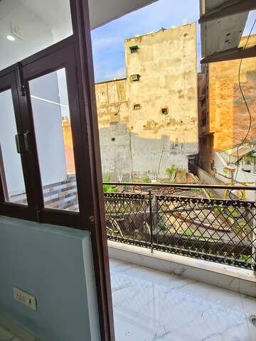 Balcony in 1 BHK Builder Floor at Maidan Garhi – for Rent