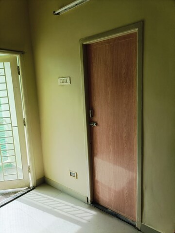 2 BHK Builder Floor For Sale in Selaiyur