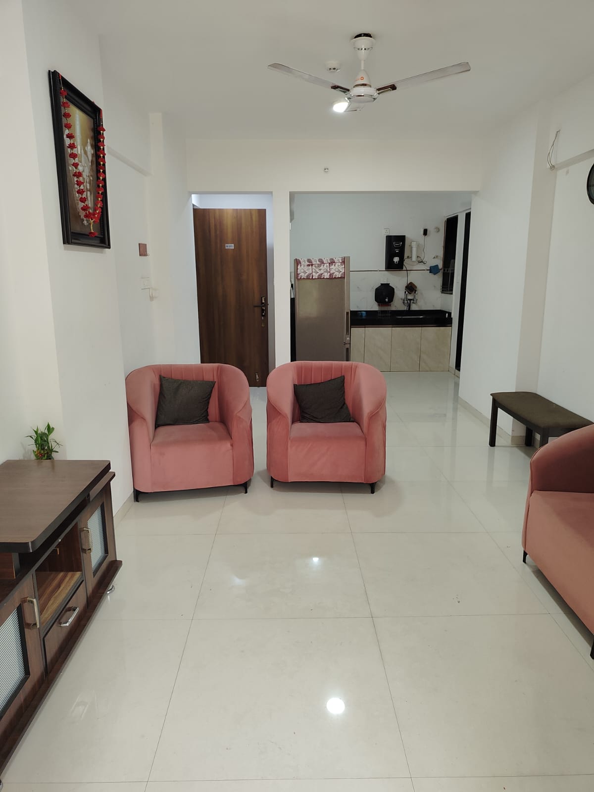 2 BHK + Extra Room Apartment For Rent in Bhaktamar Residency