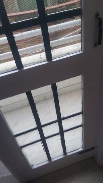 Staircase in 2.5 BHK Builder Floor at Mayur Vihar – for Rent