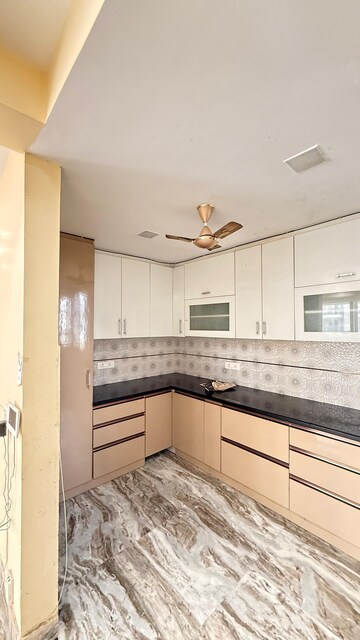 Kitchen in 4 BHK Builder Floor at Bhawna Apartment, Sector 43 – for Rent