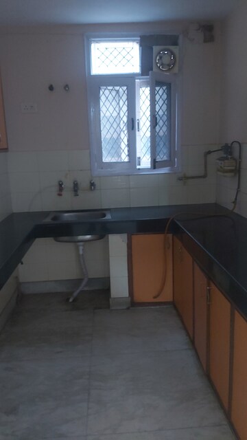 Kitchen in 2.5 BHK Builder Floor at Mayur Vihar – for Rent