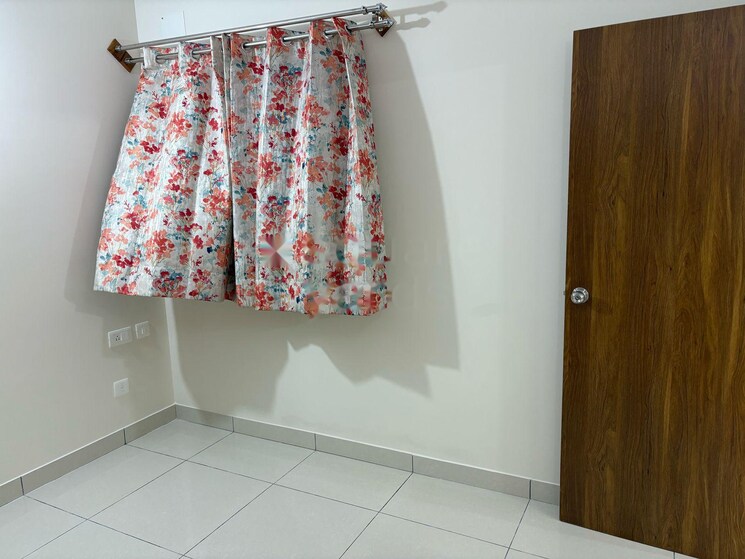 Bedroom, mantri-lithos 3 Bedroom 1344 Sq.Ft. Apartment In Thanisandra Bangalore 9114987