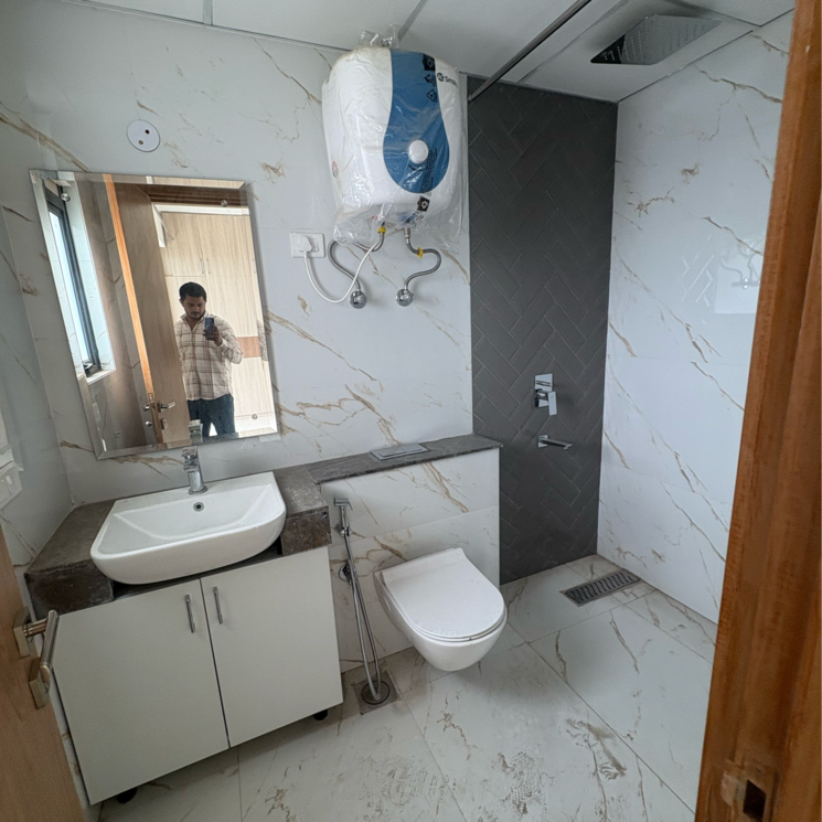 Team Area, smart-world-gems 2.5 Bedroom 1188 Sq.Ft. Apartment In Sector 89 Gurgaon 9115000