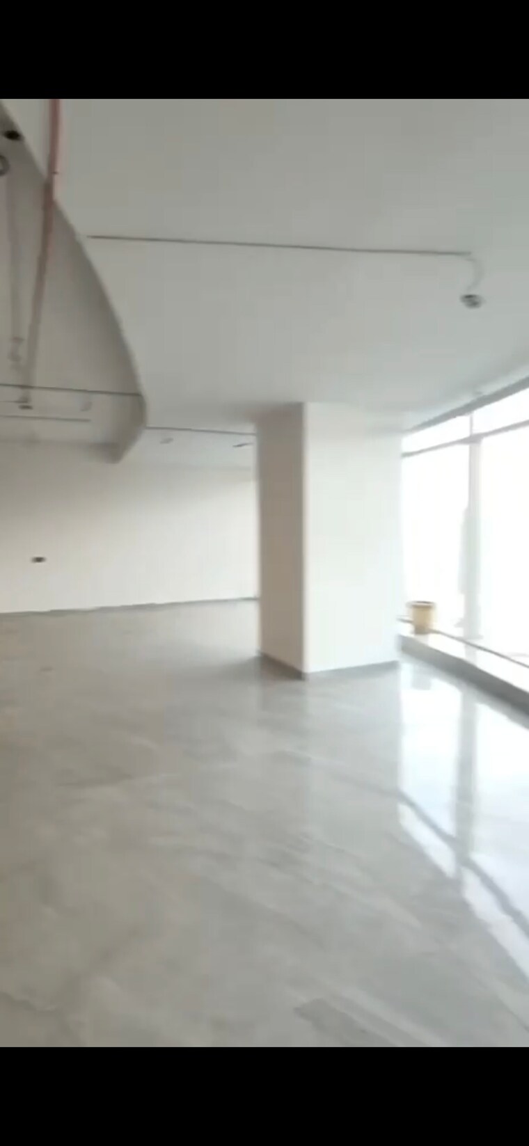 Room, lotus-belleza Commercial Office Space 1650 Sq.Ft. In Azad Nagar Mumbai 9115099