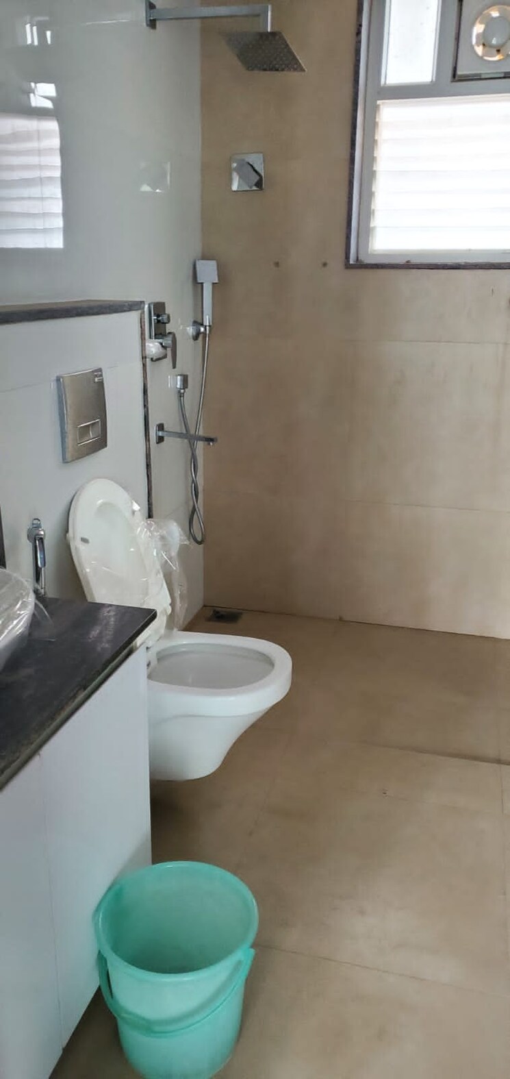 Bathroom, anaa-signature 3 Bedroom 2100 Sq.Ft. Apartment In Ejipura Bangalore 9115072