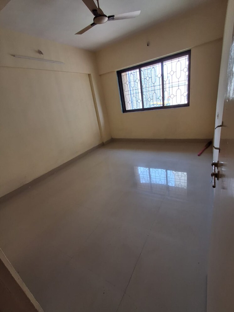 Bedroom, highland-windson-heights 2 Bedroom 709 Sq.Ft. Apartment In Balkum Pada Thane 9115076