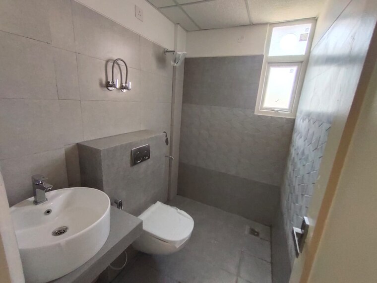 Bathroom, sector 20 3 Bedroom 1555 Sq.Ft. Apartment In Sector 20 Panchkula 9115121