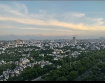 Plot Area in 2 BHK Apartment at Amrapali Pan Oasis, Sector 70 – for Rent