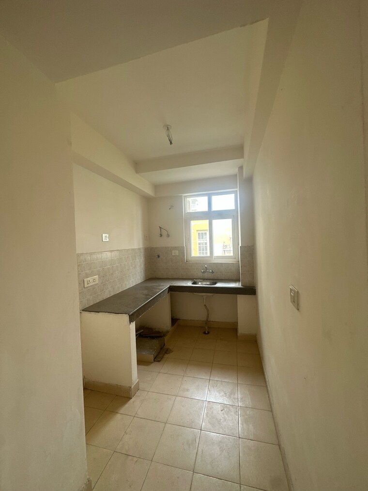 Kitchen, klj-platinum-heights 2 Bedroom 566 Sq.Ft. Apartment In Sector 77 Faridabad 9101158