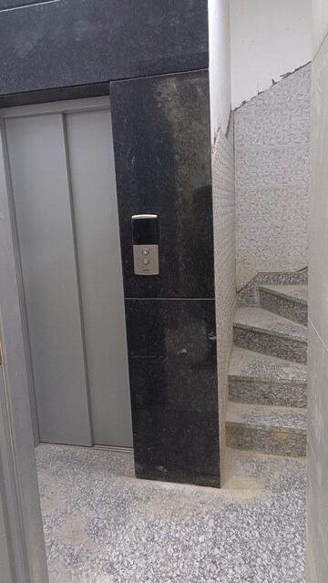 Building Lobby in  Pg at Old Rajinder Nagar – for Rent