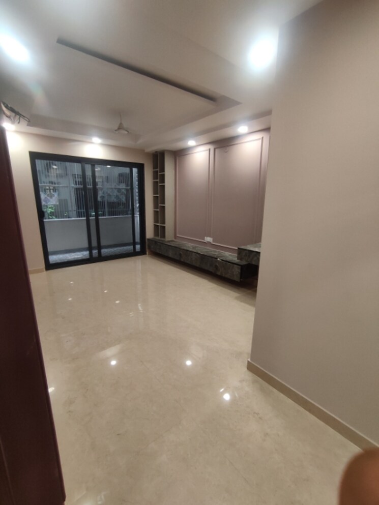 Room, tdi-the-grand-retreat 4 Bedroom 2100 Sq.Ft. Builder Floor In Sector 88 Faridabad 9115263